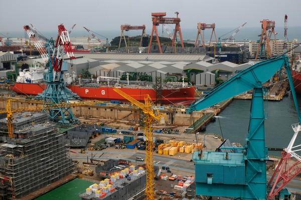 ▲ 울산 현대중공업 조선소 전경. 자료사진 정기훈 기자