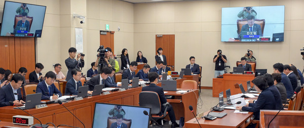 ▲ 정기훈 기자