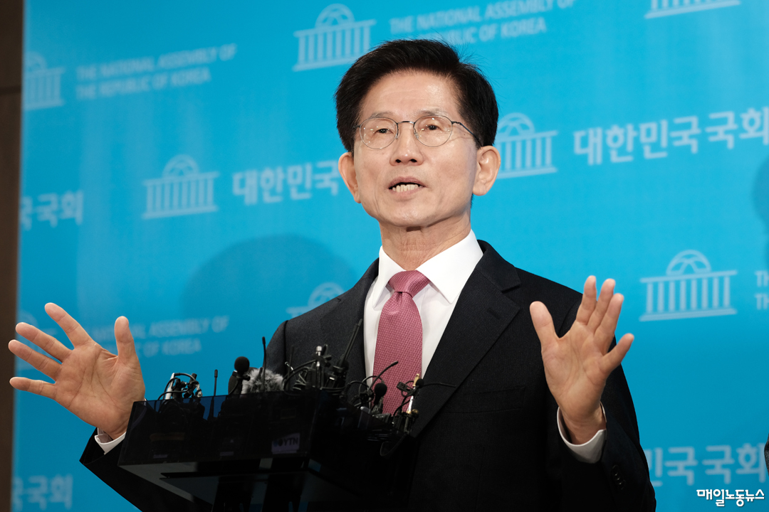 ▲ 국민의힘에서 여론조사 지지율 1위를 달리고 있는 김문수 전 고용노동부 장관. <정기훈 기자>