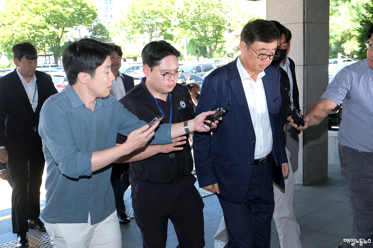 박순관 아리셀 대표. <자료사진 정기훈 기자>