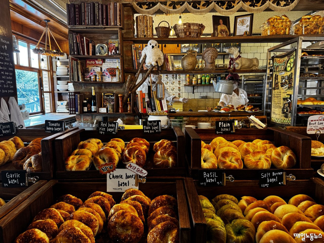 아핫뉴스 | 런던베이글뮤지엄 청년 과로사